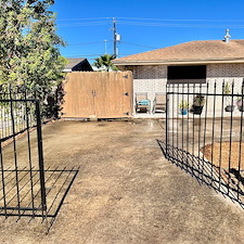 Expert-Driveway-Cleaning-in-Corpus-Christi-TX-Restoring-Curb-Appeal-with-Professional-Concrete-Cleaning 1