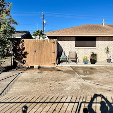 Expert-Driveway-Cleaning-in-Corpus-Christi-TX-Restoring-Curb-Appeal-with-Professional-Concrete-Cleaning 2