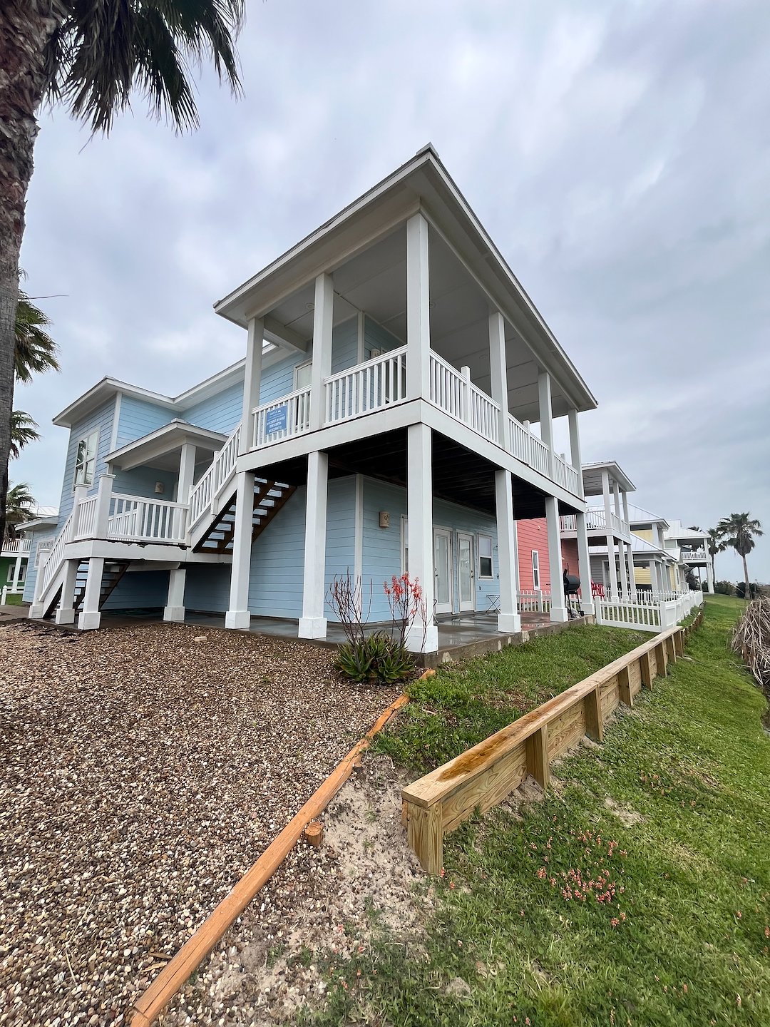 House Washing – Hardie Board Home in Port Aransas, TX