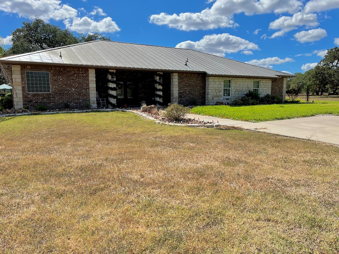 Professional House Washing and Driveway Cleaning in Corpus Christi, TX: Mystic Pressure Wash Restores Property